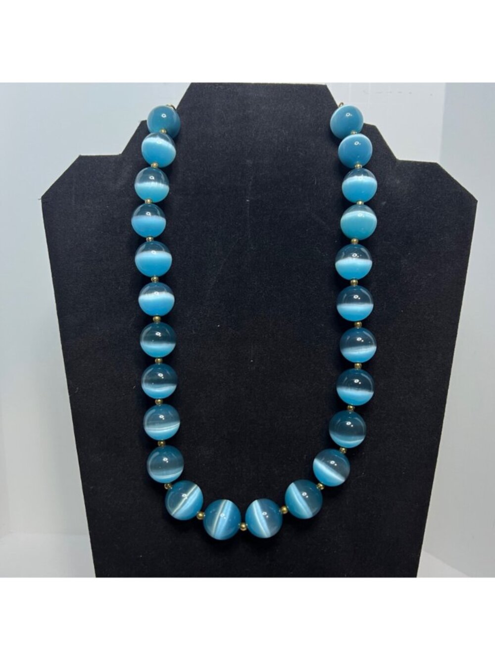 Blue Cats Eye Beaded Necklace W/ Gold Tone Accents And Pierced Earrings (6394) - Picture 2 of 13